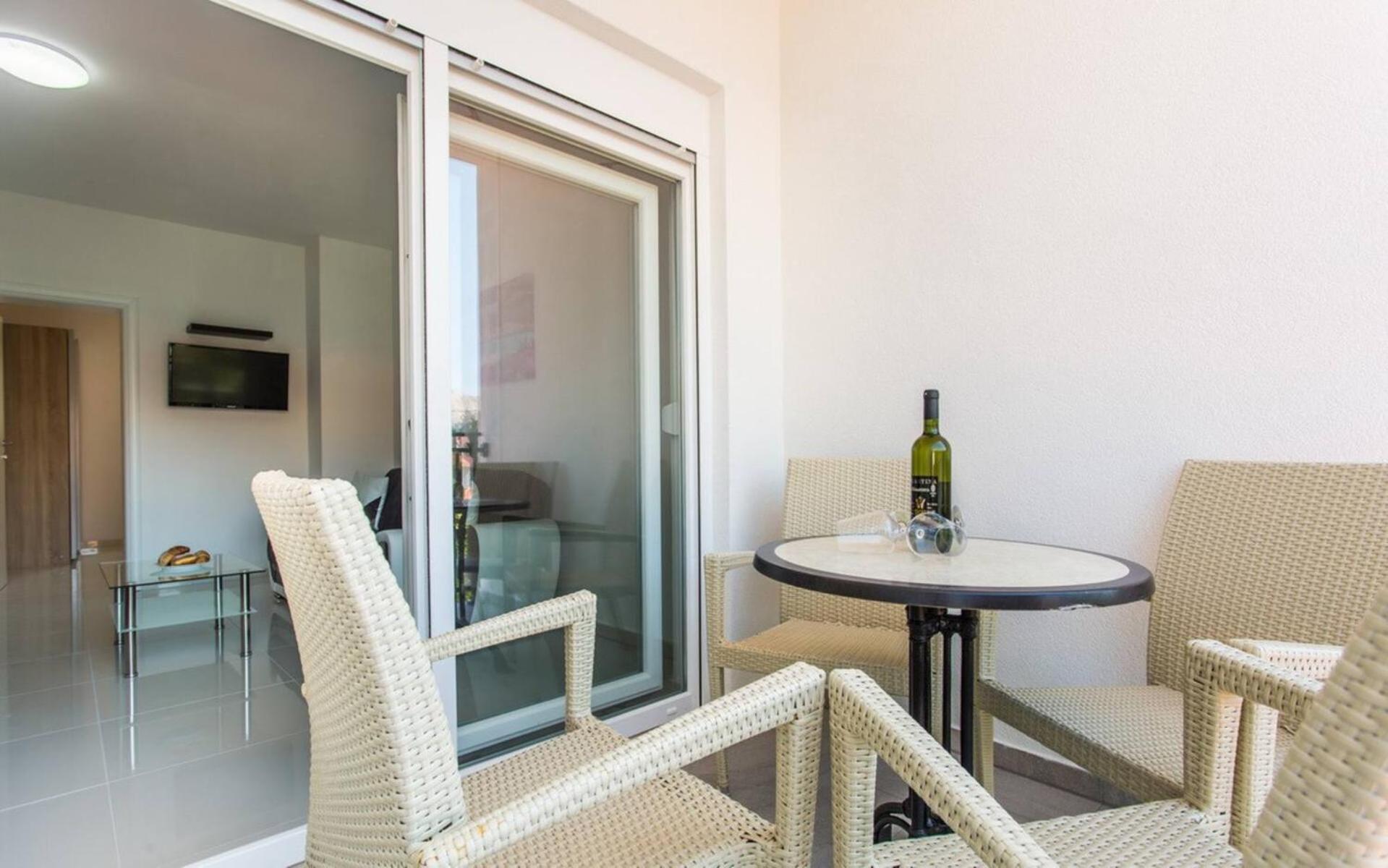 Apartments Bernardeta 1 Baška Extérieur photo